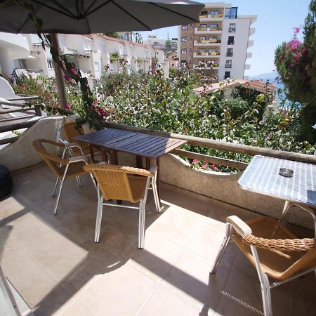 Sunset Apartment Saranda Bay Екстериор снимка