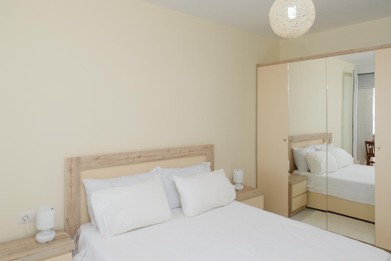 Sunset Apartment Saranda Bay Екстериор снимка