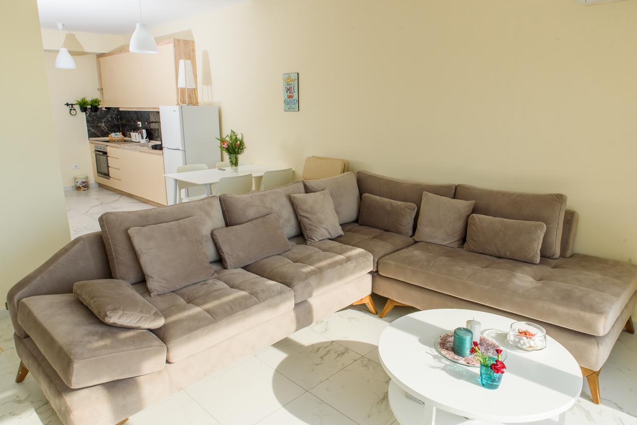 Sunset Apartment Saranda Bay Екстериор снимка