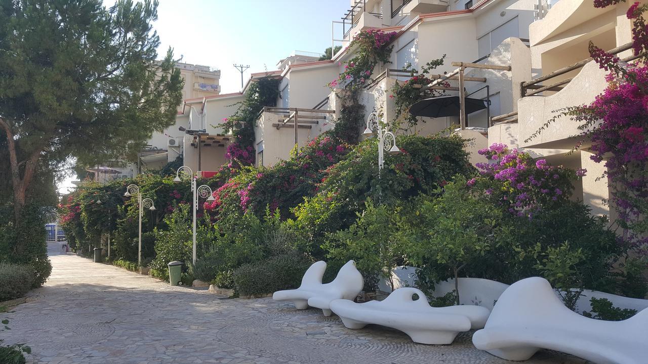 Sunset Apartment Saranda Bay Екстериор снимка
