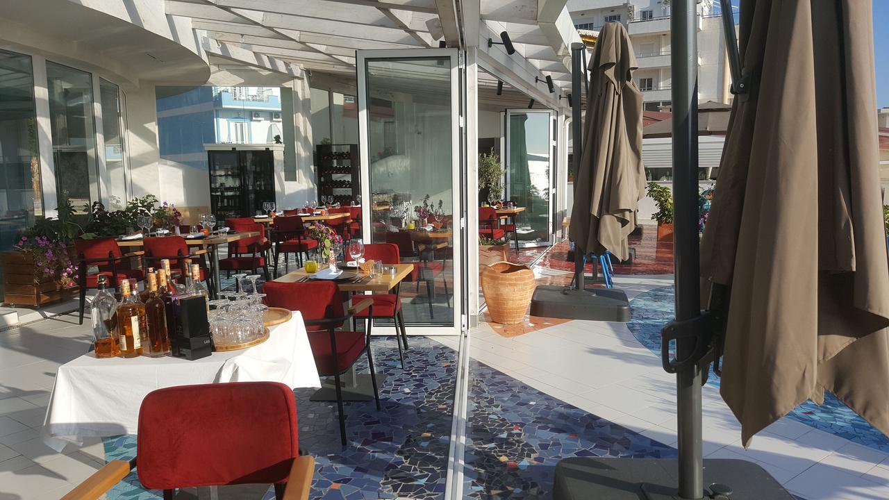 Sunset Apartment Saranda Bay Екстериор снимка